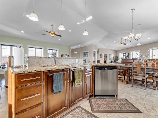 5518 120 Township Road, House other with 4 bedrooms, 3 bathrooms and null parking in Cypress County AB | Image 8