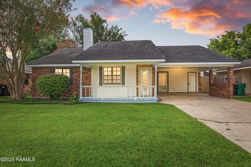 112 Stable Creek Dr, Lafayette, LA, 70506-5021 | Card Image