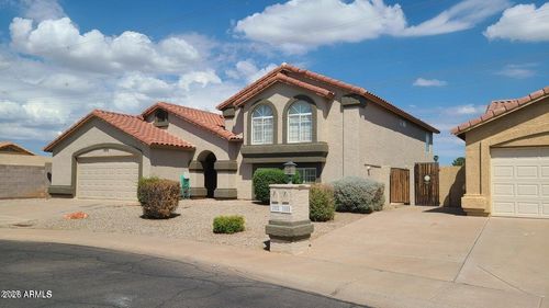 1002 E Hearne Way, Gilbert, AZ, 85234-6017 | Card Image