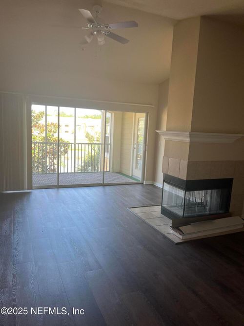 7311-245 Old Village Center Cir, St. Augustine, FL, 32084-5838 | Card Image