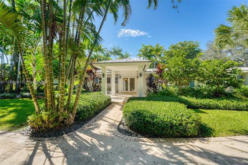 10640 Sw 61st Ave, Pinecrest, FL, 33156-4125 | Card Image