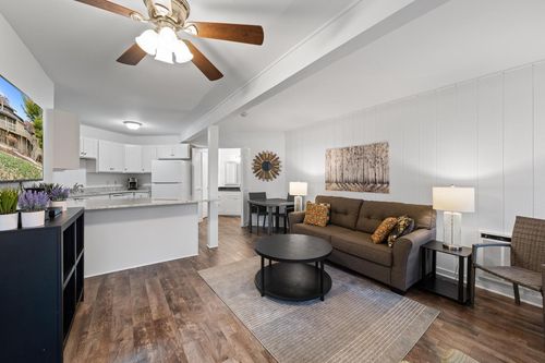 b-601 Knollwood Circle, Fontana, WI, 53125 | Card Image