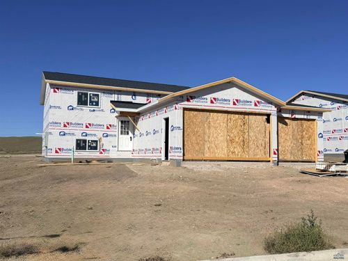 5602 Traverse Dr, Rapid City, SD, 57703-7131 | Card Image