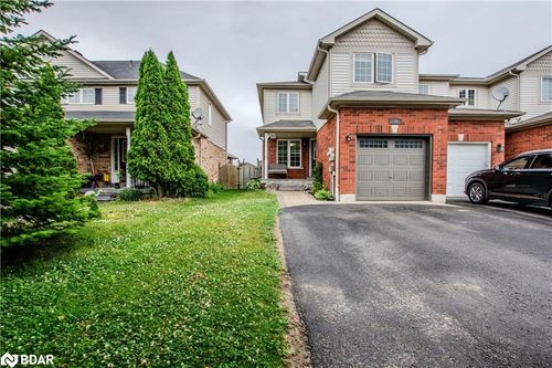 18 Heritage Crt, Barrie, ON, L4N0E7 | Card Image