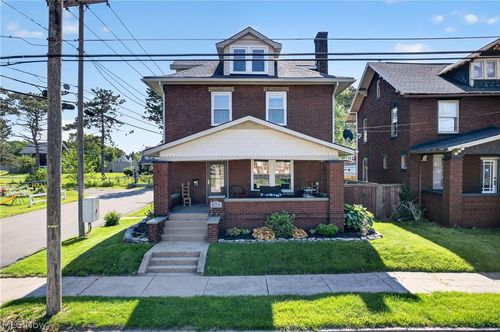 140 Smith Ave Nw, Canton, OH, 44708-4760 | Card Image
