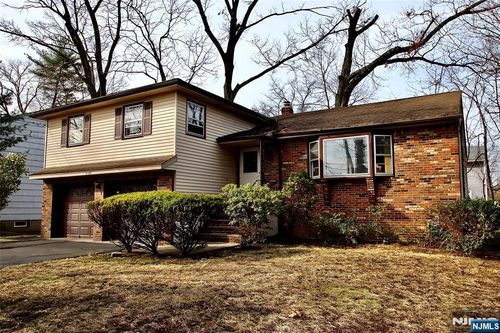 5-22 Dorothy St, Fair Lawn, NJ, 07410-4934 | Card Image