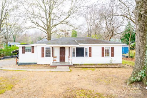 2703 Glendale Ave, Kannapolis, NC, 28081-2513 | Card Image