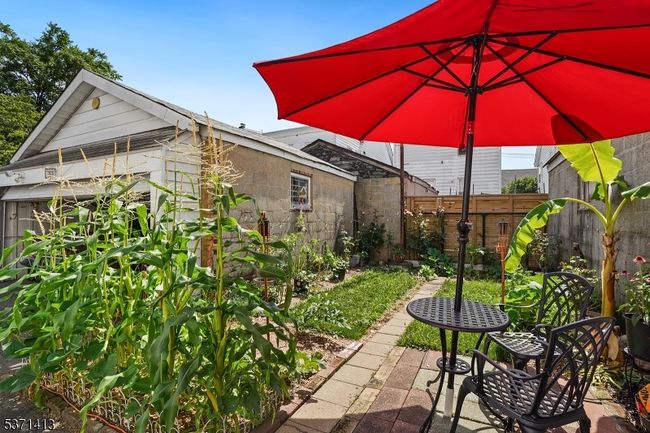 202 N 17 Th St, Home with 3 bedrooms, 3 bathrooms and null parking in Bloomfield NJ | Image 19