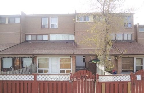 231-260 John Garland Blvd, Etobicoke, ON, M9V1N8 | Card Image