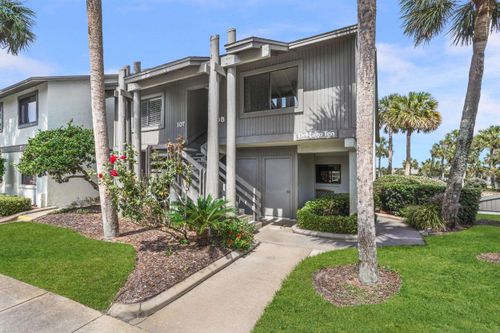 107 Village Del Lago Cir, St Augustine, FL, 32080-7587 | Card Image