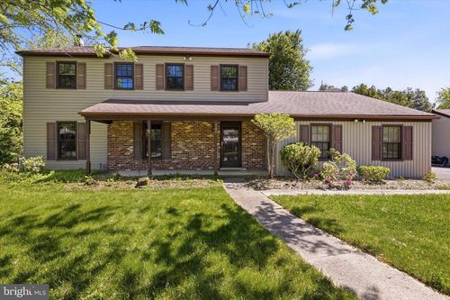 746 Wright Dr, AMBLER, PA, 19002-2936 | Card Image