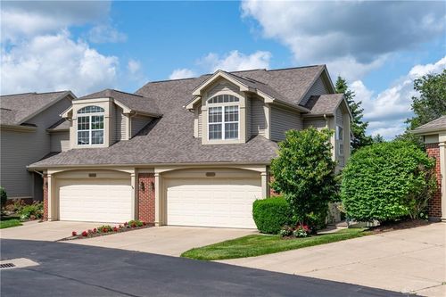 3917 E Summit Ridge Dr, Beavercreek, OH, 45430-1576 | Card Image