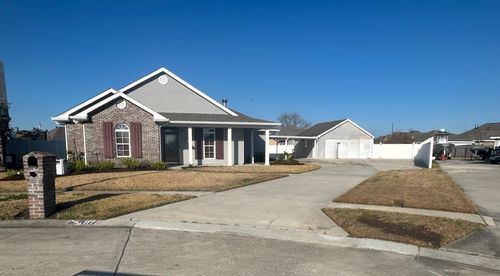 117 Windsor St, Houma, LA, 70360-5019 | Card Image