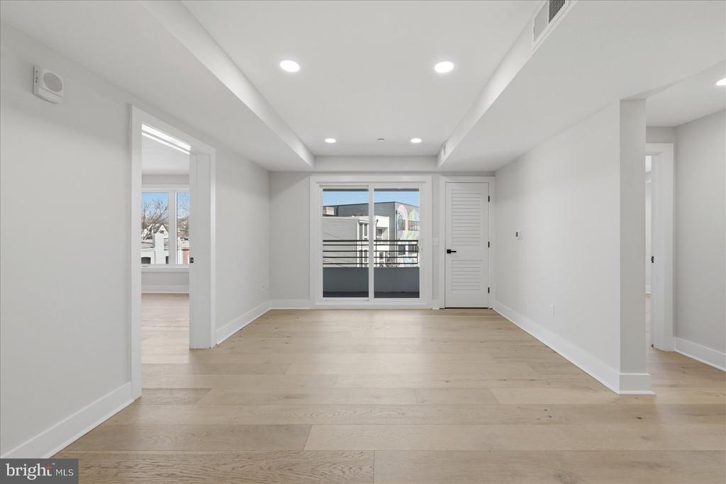 Residential in WASHINGTON
