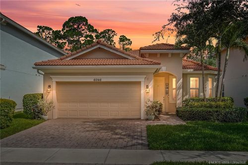 6046 Se Split Oak Trl, Hobe Sound, FL, 33455-8316 | Card Image