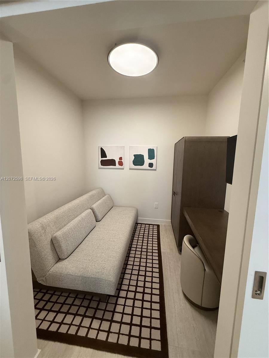 Residential Lease in Miami 3