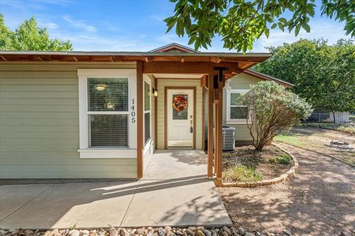 1405 Johnson St, Marble Falls, TX, 78654-6102 | Card Image