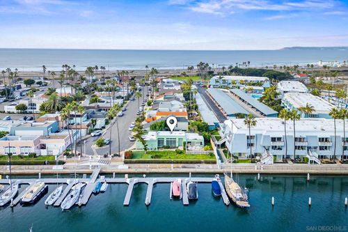 86 Half Moon Bnd, Coronado, CA, 92118-3232 | Card Image