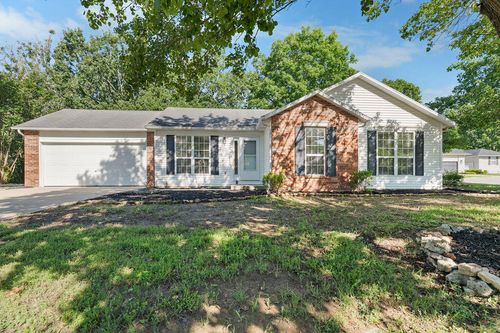 230 Meadow Ridge N, Branson, MO, 65616 | Card Image