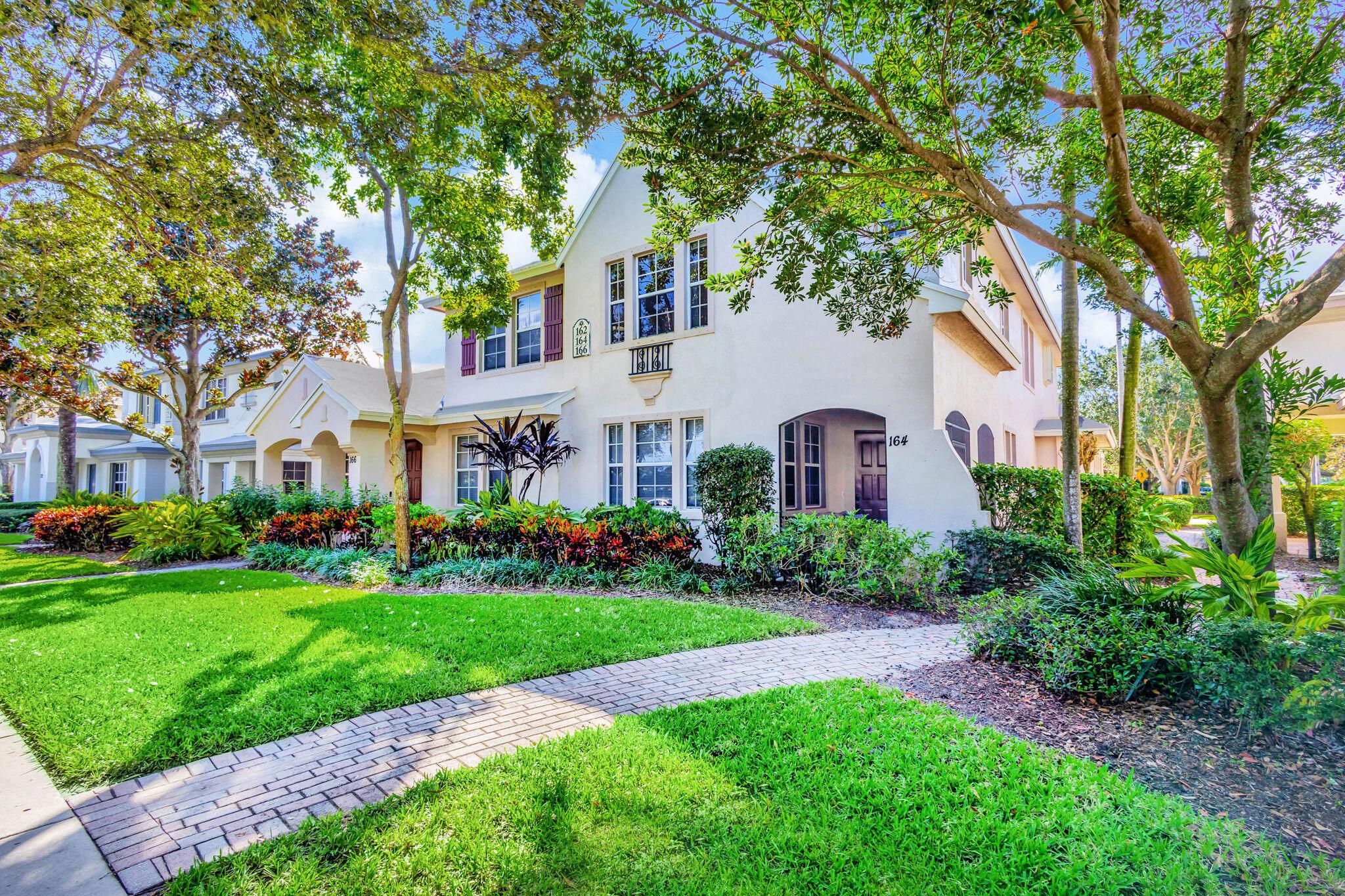 Evergrene Pkwy, Palm Beach Gardens, FL 33410