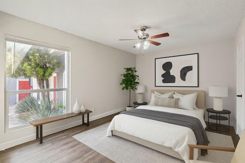 232-5005 Manor Rd, Austin, TX, 78723-5361 | Card Image