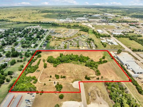 222 Millheisler Rd, El Dorado, KS, 67042 | Card Image
