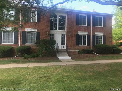 152-766 E Fox Hills Dr, Bloomfield Hills, MI, 48304-1306 | Card Image