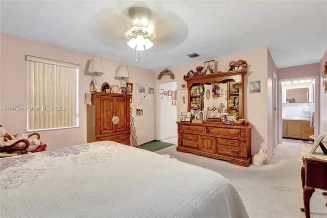 9299 Jamaica Dr, House other with 4 bedrooms, 2 bathrooms and null parking in Cutler Bay FL | Image 15