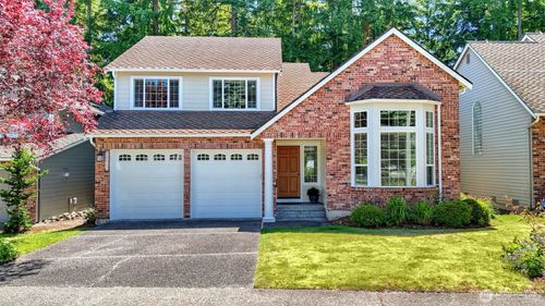 24823 Se 38th St, Sammamish, WA, 98029-7721 | Card Image