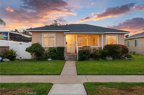 4945 Adenmoor Ave, Lakewood, CA, 90713-1801 | Card Image