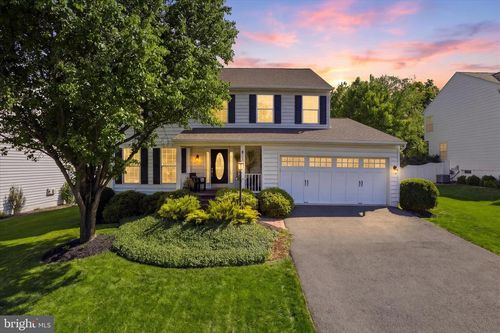 20483 Middlebury St, ASHBURN, VA, 20147-3626 | Card Image