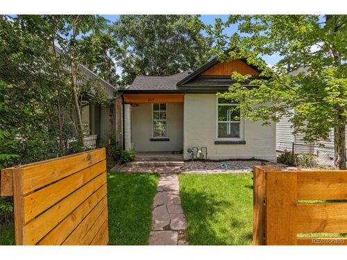 3919 N Humboldt St, Denver, CO, 80205-3333 | Card Image