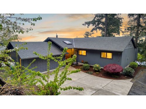 4308 Sw Chesapeak Ave, Portland, OR, 97239-1347 | Card Image