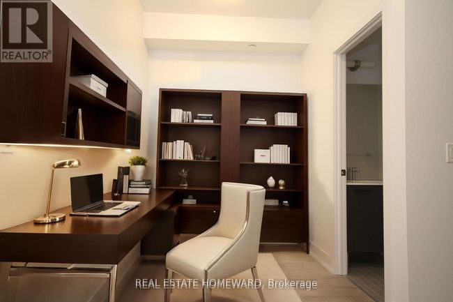 1108 - 11 Lillian St, Condo with 2 bedrooms, 2 bathrooms and null parking in Toronto ON | Image 5