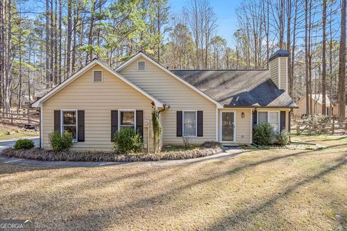 11 Seven Pines Dr, Newnan, GA, 30265-1397 | Card Image
