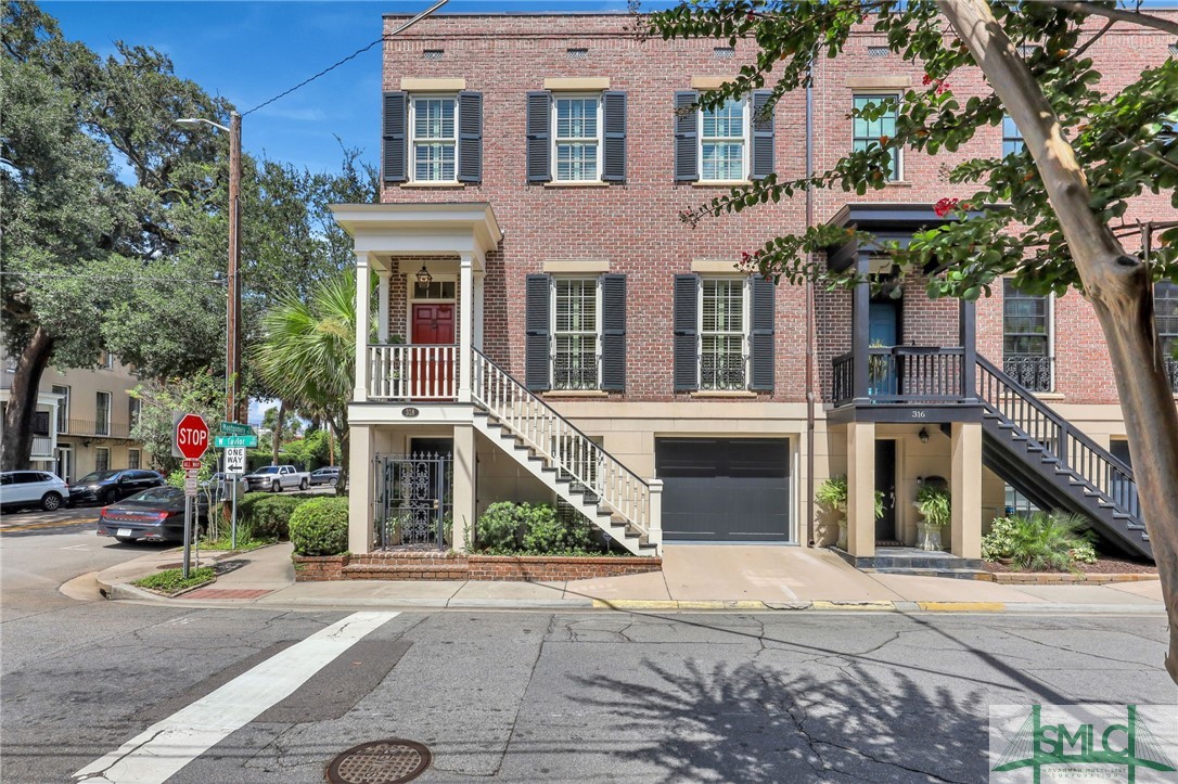 Taylor St, Savannah, GA 31401