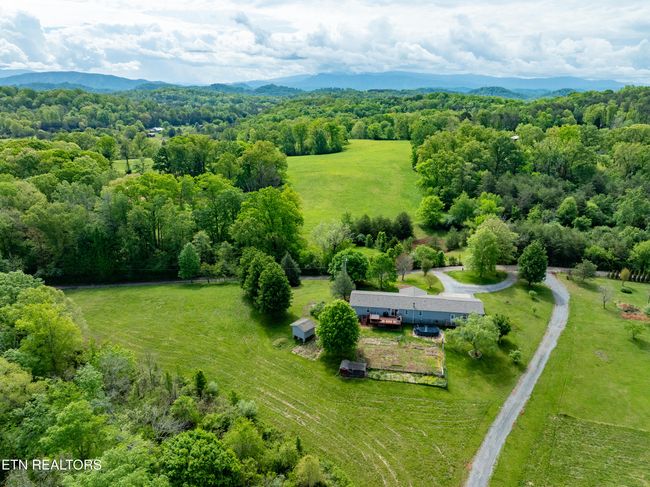 7649 Ray Ln, House other with 3 bedrooms, 2 bathrooms and null parking in Maryville TN | Image 48