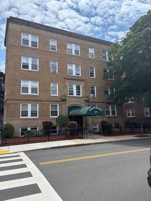 apt-27-117 Summer St, Malden, MA, 02148-2567 | Card Image