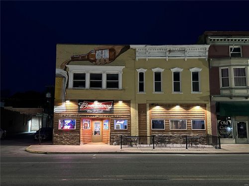 712 Broadway, Hannibal, MO, 63401-4306 | Card Image