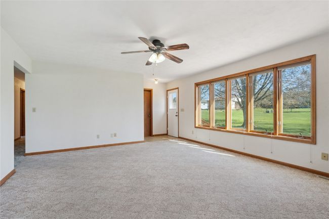 6405 Hillcrest Rd, House other with 4 bedrooms, 4 bathrooms and null parking in Cedar Rapids IA | Image 8