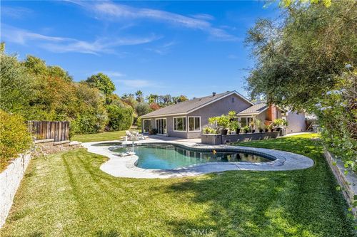 26651 Morena Dr, Mission Viejo, CA, 92691-6116 | Card Image