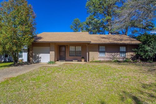 32 Kingspark Dr, Maumelle, AR, 72113 | Card Image