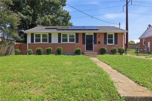 1305 Yeadon Rd, Chesapeake, VA, 23324-3751 | Card Image
