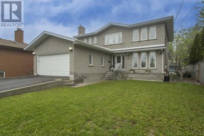 199 Valley St, Home with 5 bedrooms, 4 bathrooms and null parking in Thunder Bay ON | Image 1