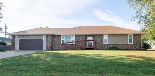 1300 E Rainey St, Ozark, MO, 65721-8831 | Card Image