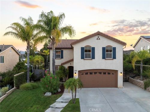 28238 Alton Way, Castaic, CA, 91384-3803 | Card Image