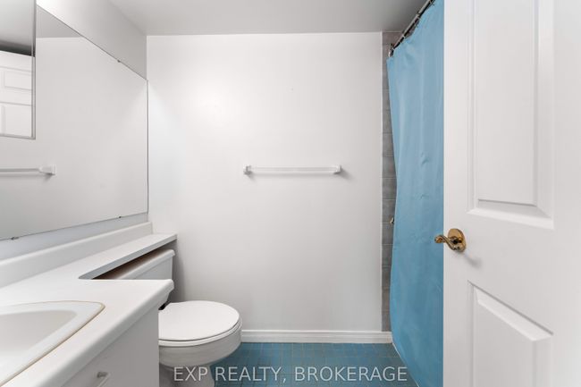 401 - 257 Bath Rd, Condo with 2 bedrooms, 2 bathrooms and 1 parking in Kingston ON | Image 25