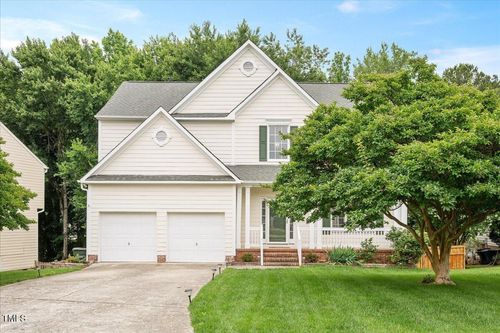 615 Southshore Pkwy, Durham, NC, 27703-3923 | Card Image