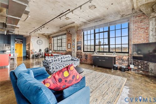 u44-201 Hull St, Richmond, VA, 23224-4263 | Card Image