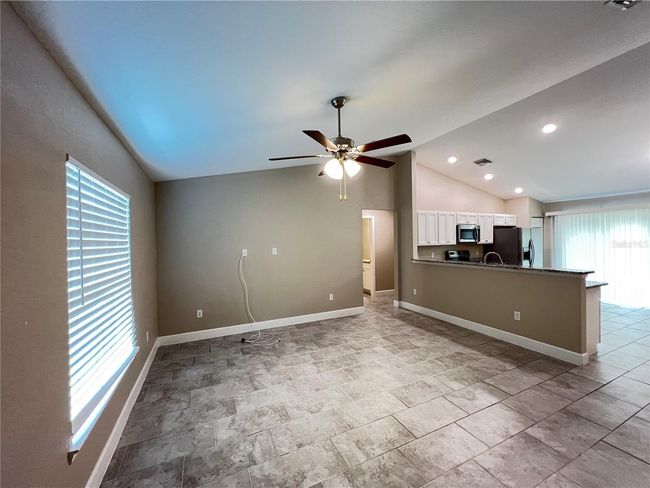 2736 Sw 161 St Loop, House other with 3 bedrooms, 2 bathrooms and null parking in Ocala FL | Image 7